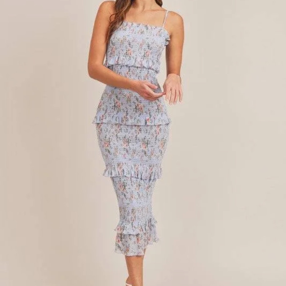 Bump friendly smocked midi dress